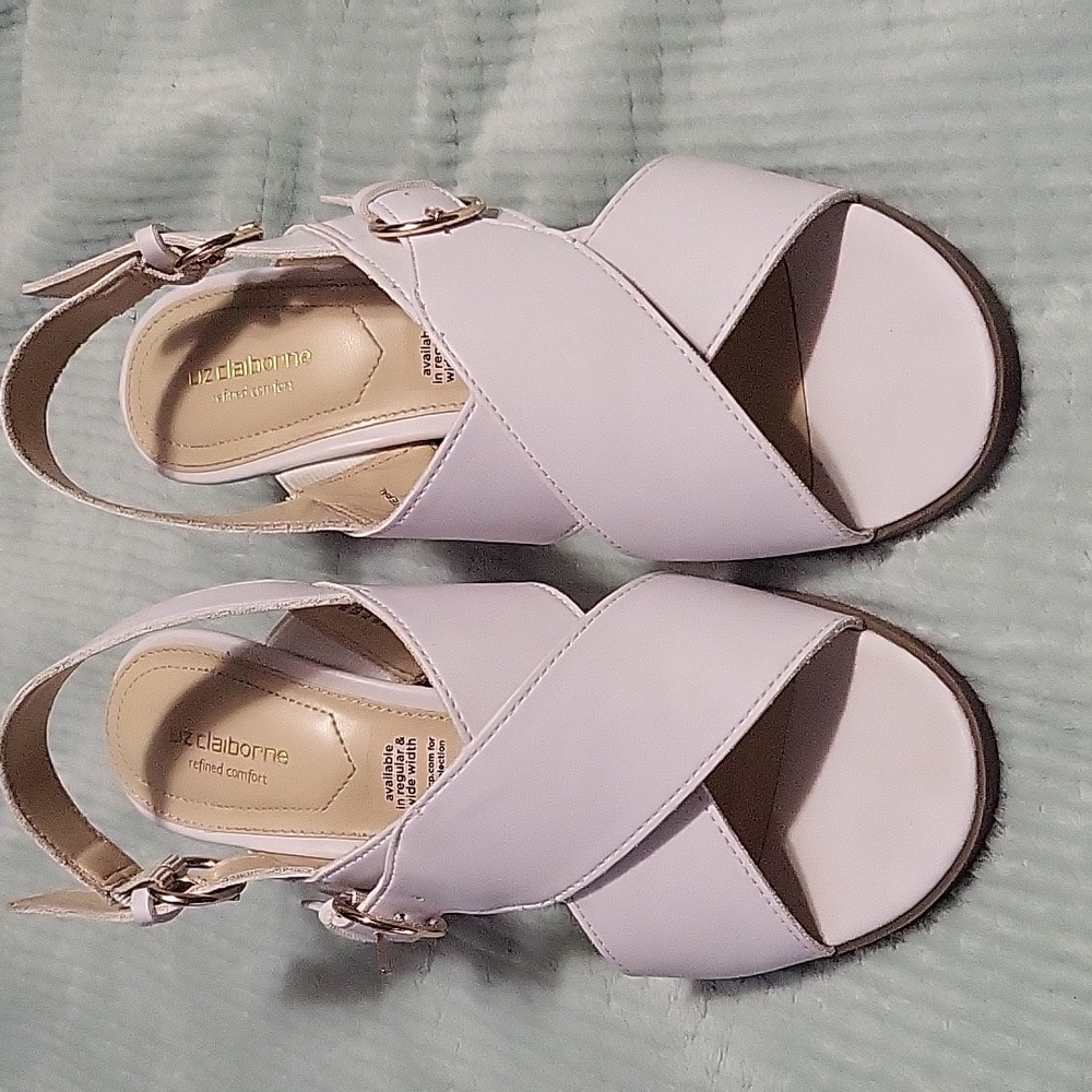 Shoes - Picture 5 of 8